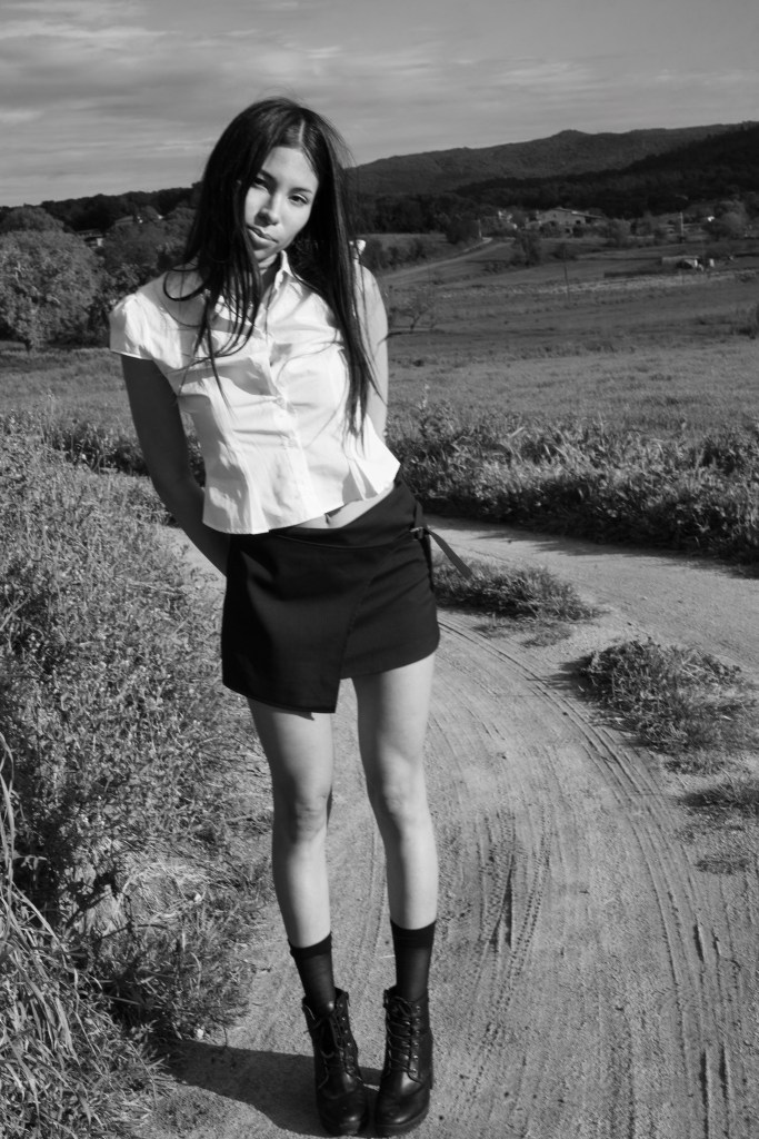 Modelo Ivonne De la Torre
Maquillaje y peluquería Miriam Font